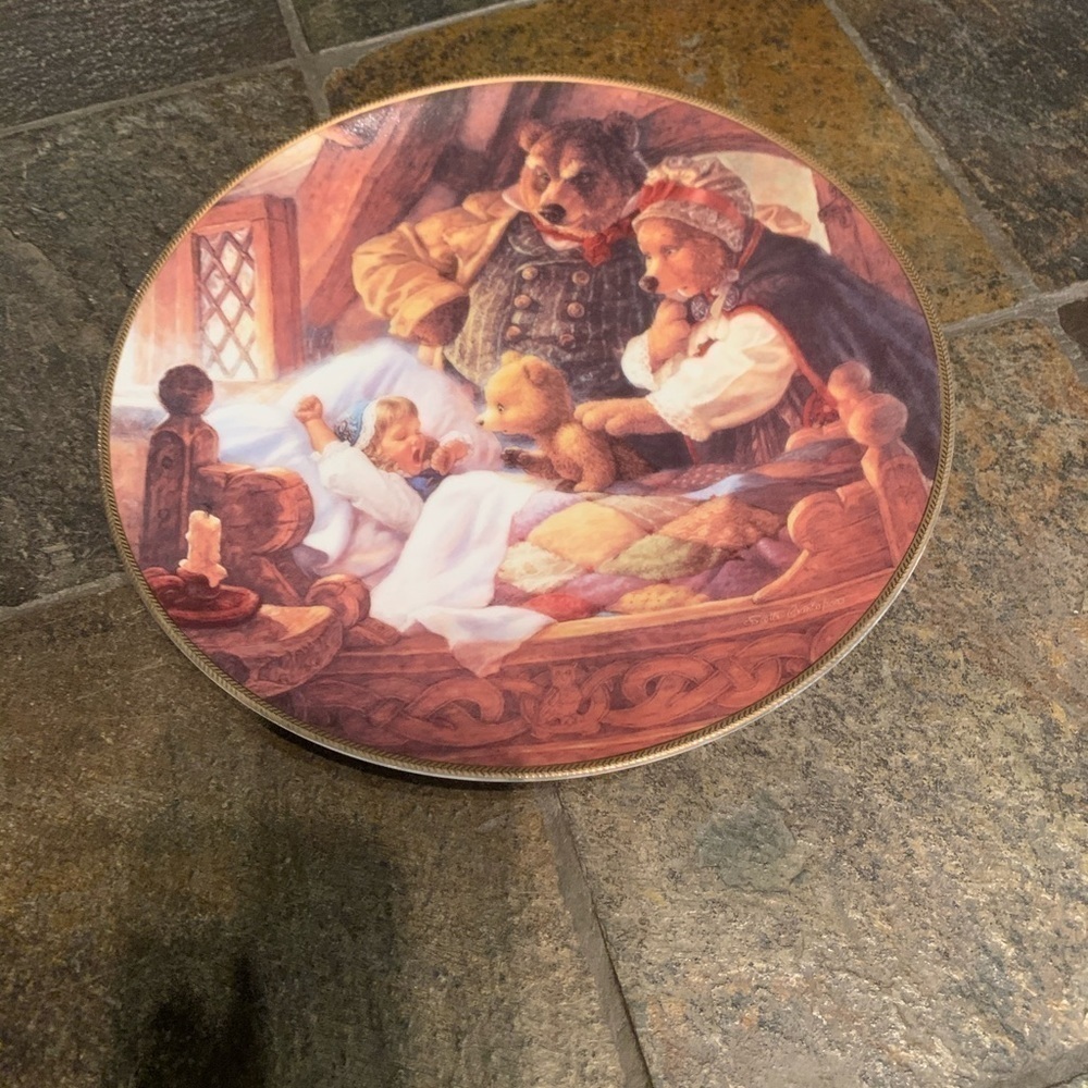 Knowles Goldilocks Collector plate